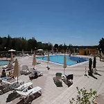 Arena Hotel Holiday